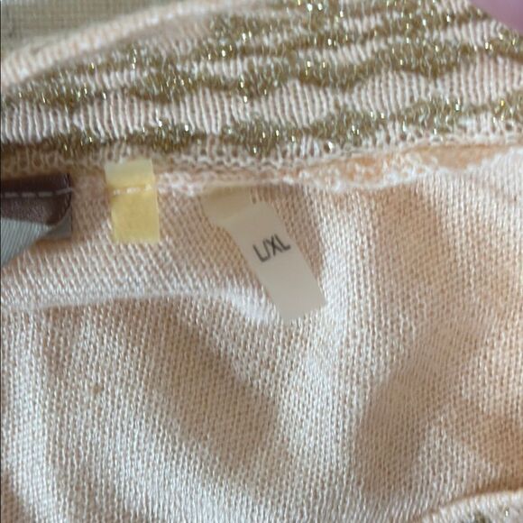 Pink Boxy Tunic with Bib Collar and Embellishments - Picture 7 of 9